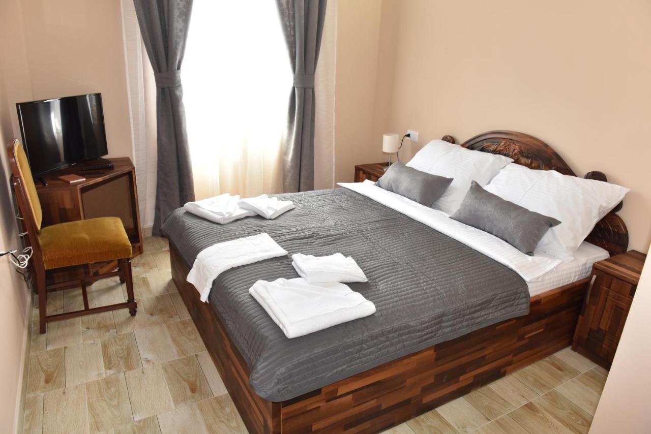 וליקה פלאנה Hotel "Vir" מראה חיצוני תמונה
